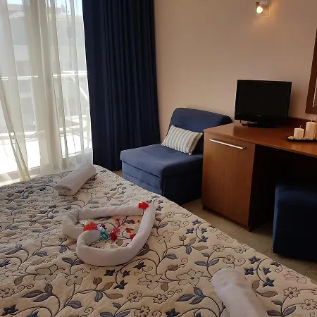 Aqua Dolphin Hotel Ravda